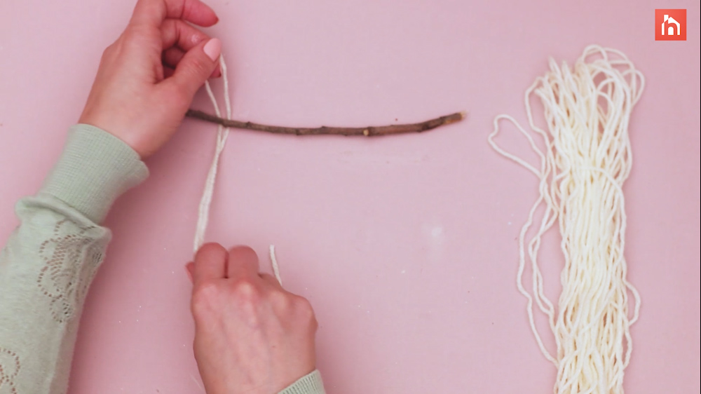 DIY Yarn Wall Tassel 8