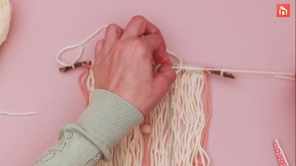 DIY Yarn Wall Tassel 81