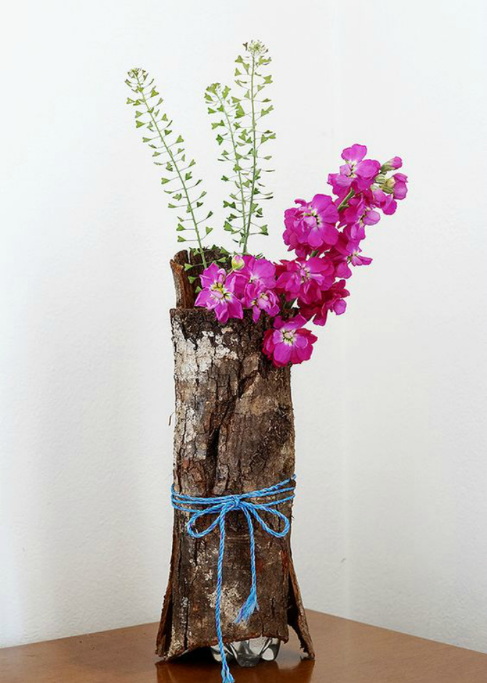 DIY bark vase