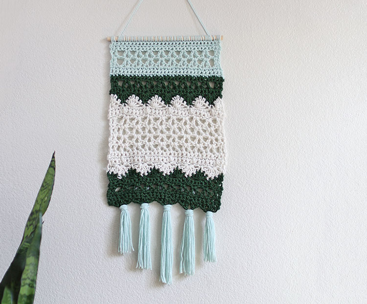 DIY crotchet wall hanging