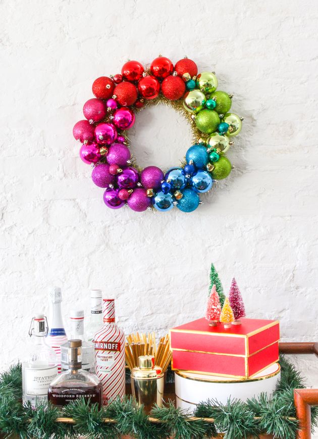 How to make a Christmas wreath from leftover ornaments