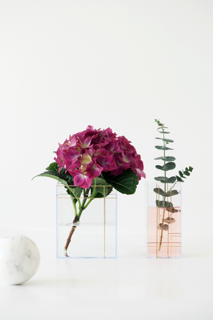 DIY grid sticker vases