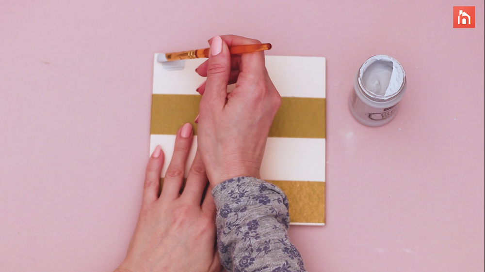 DIY heart nail string art 20