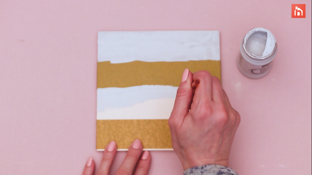 DIY heart nail string art 22
