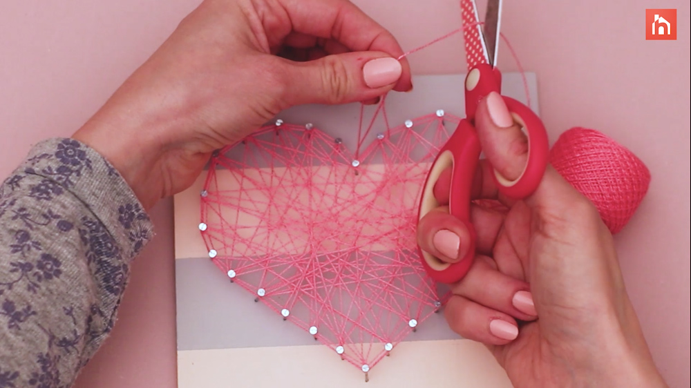 DIY heart nail string art 51