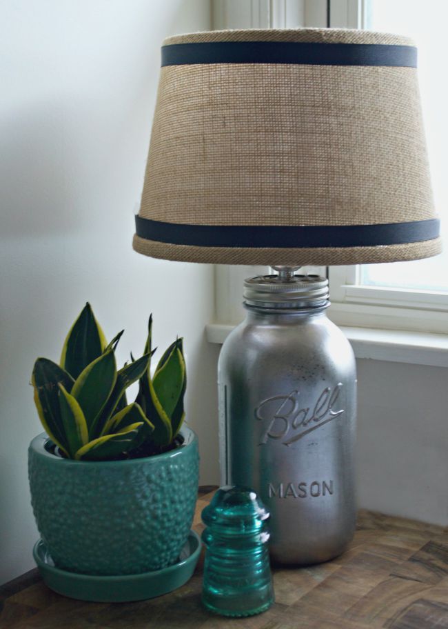 DIY mason Jar Lamp