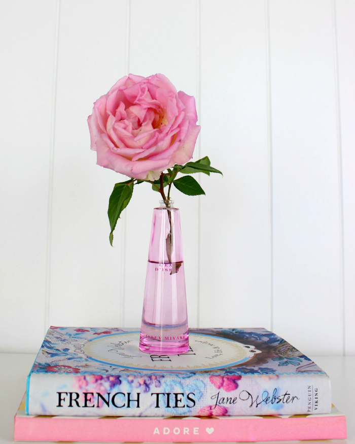 DIY perfume vase