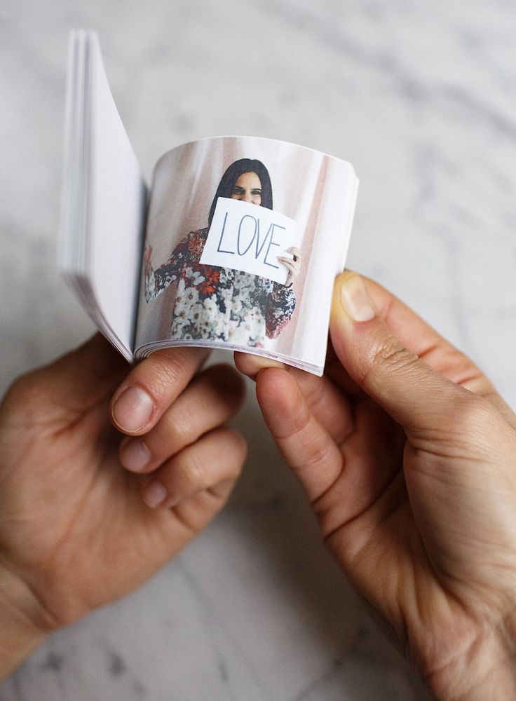 DIY photo flip book