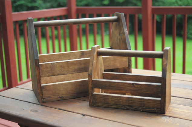 DIY rustic toolbox