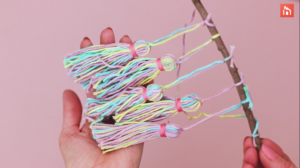 DIY yarn tassel how to make 52