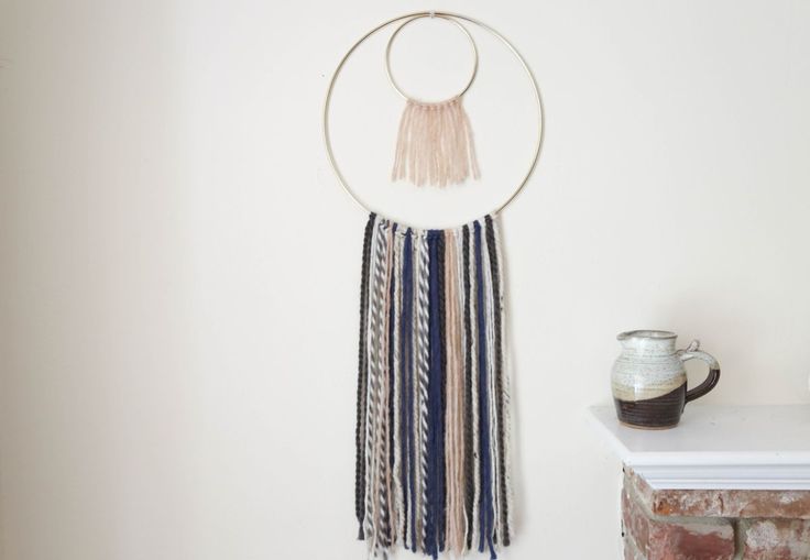 DIY yarn wall hanging