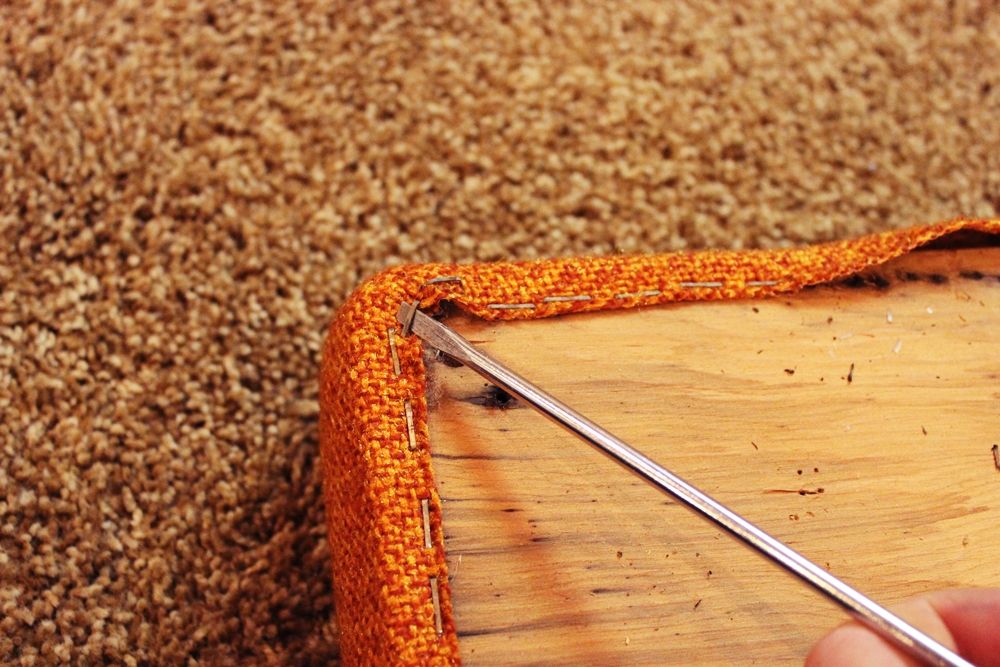 DIY Reupholster ChairReupholstery DIY 005