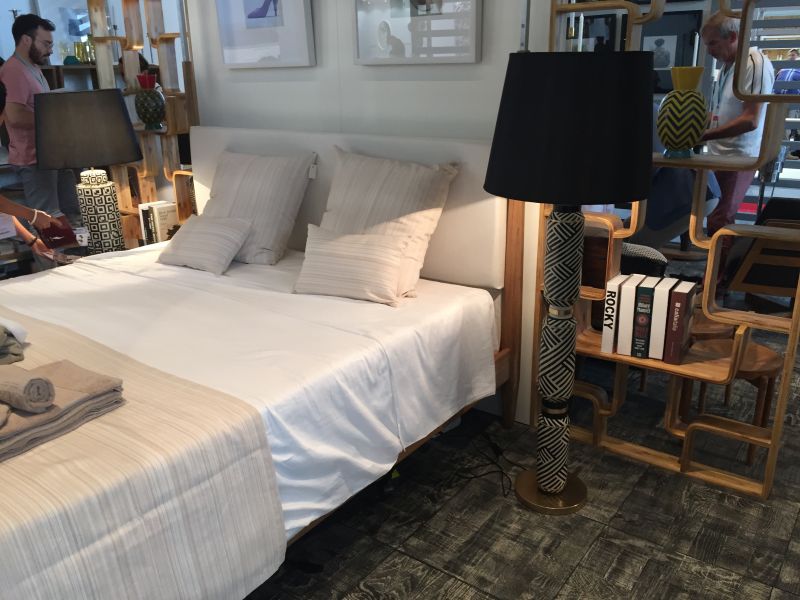 Decorating a bedroom with colors