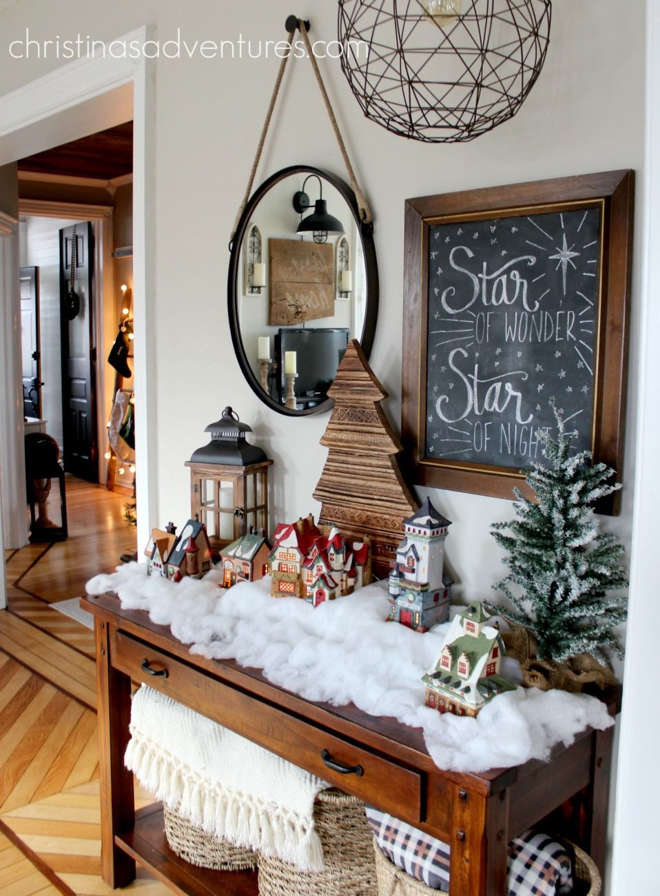 Decorating the Farmhouse entryway table for christmas