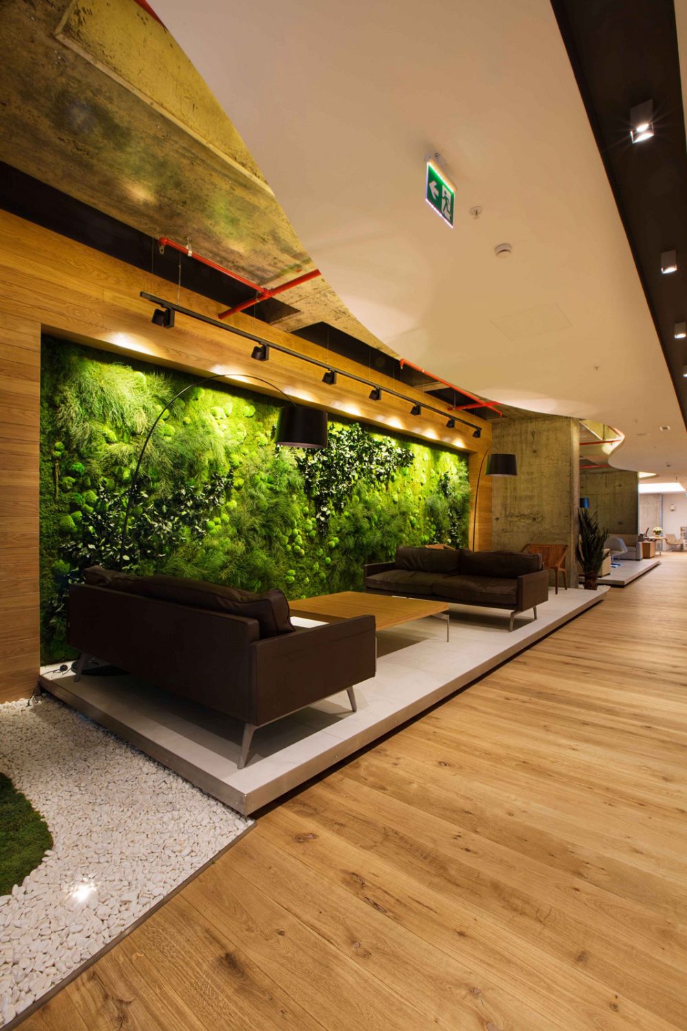 Deloitte – Turkey Headquarters Offices Green Walls