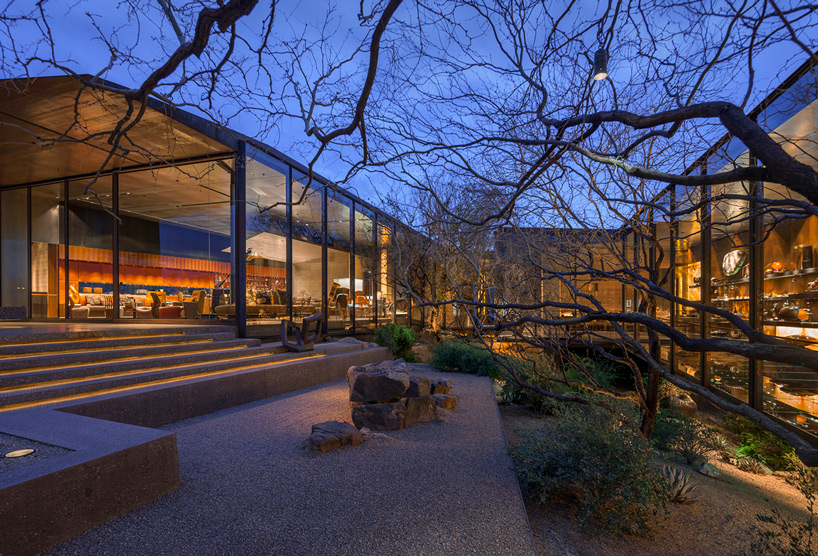 Desert Courtyard House front