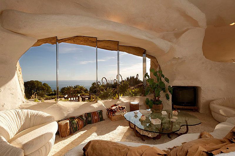 Dick Clark’s Unique Flintstone Style House interior