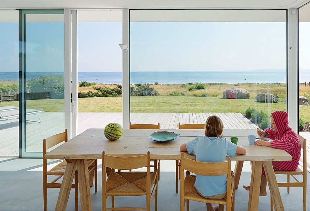 Dining room with sea view