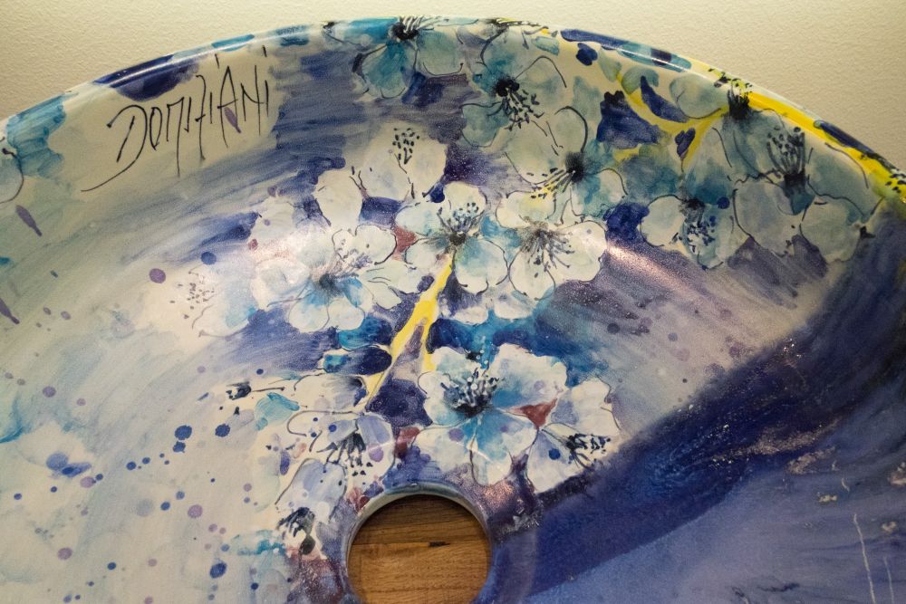 Domizianie flower patern washbasin