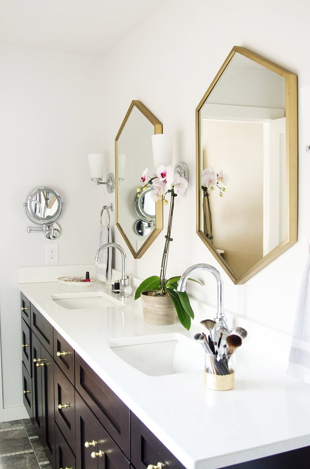 Double hexagon mirror