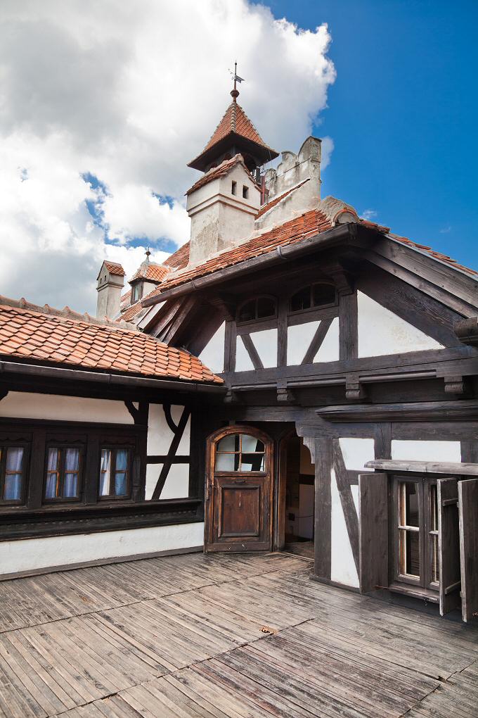 The views of the surroundings can be admired from various strategic point throughout the castle
