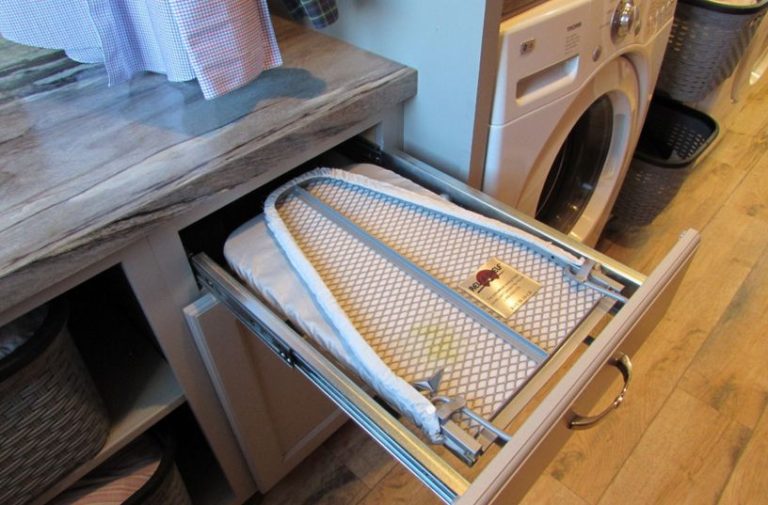 Classic Pull-Down Ironing Board