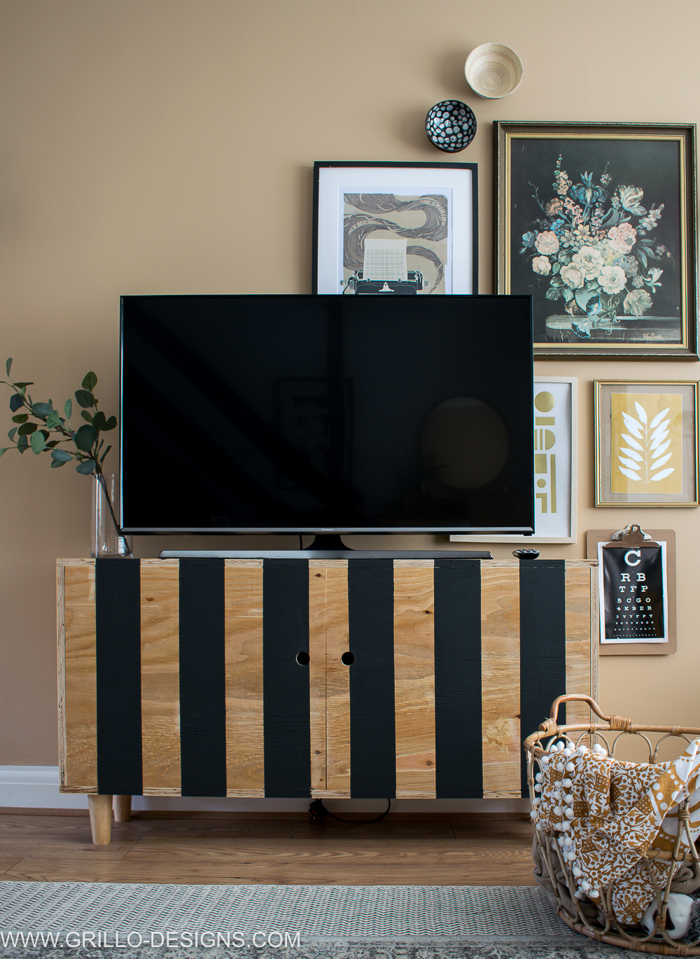 Easy mid century style tv stand