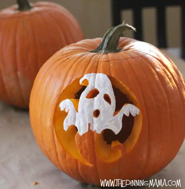 Easy pumpkin halloween carving