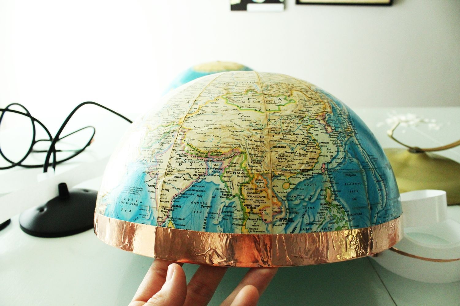 Edging the copper tape