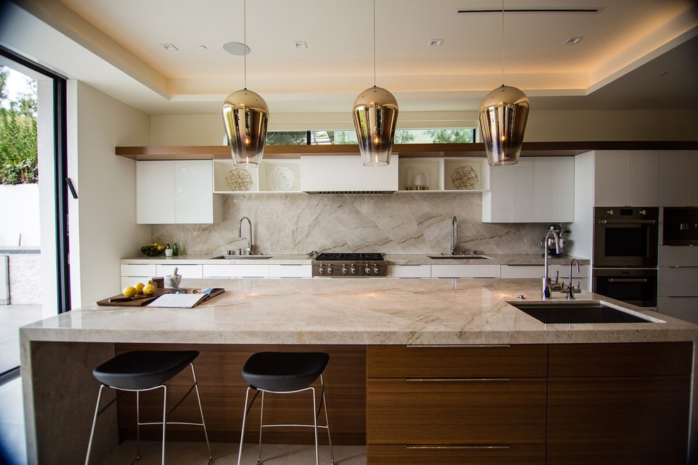 Elegant quartzite