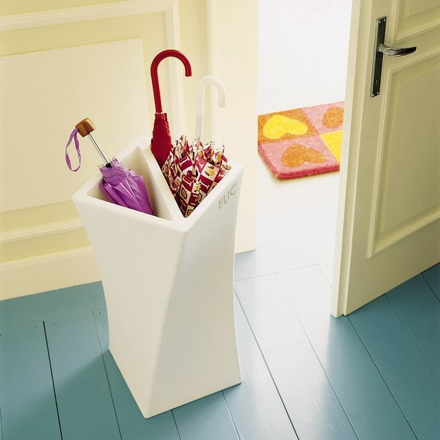 Elic Umbrella Stand