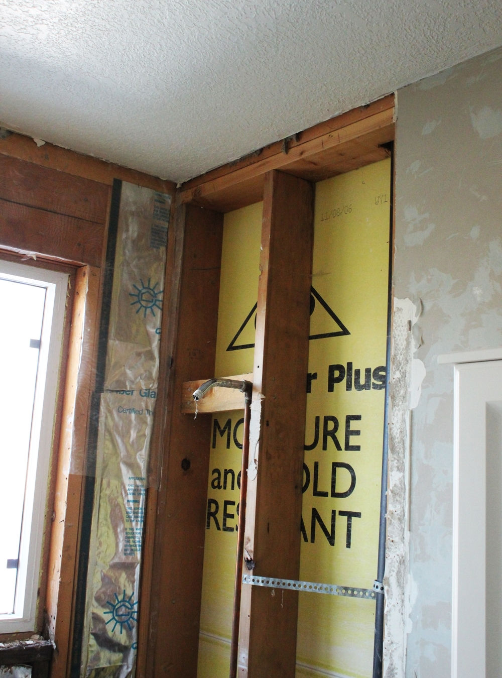 Exposed frames and pipes