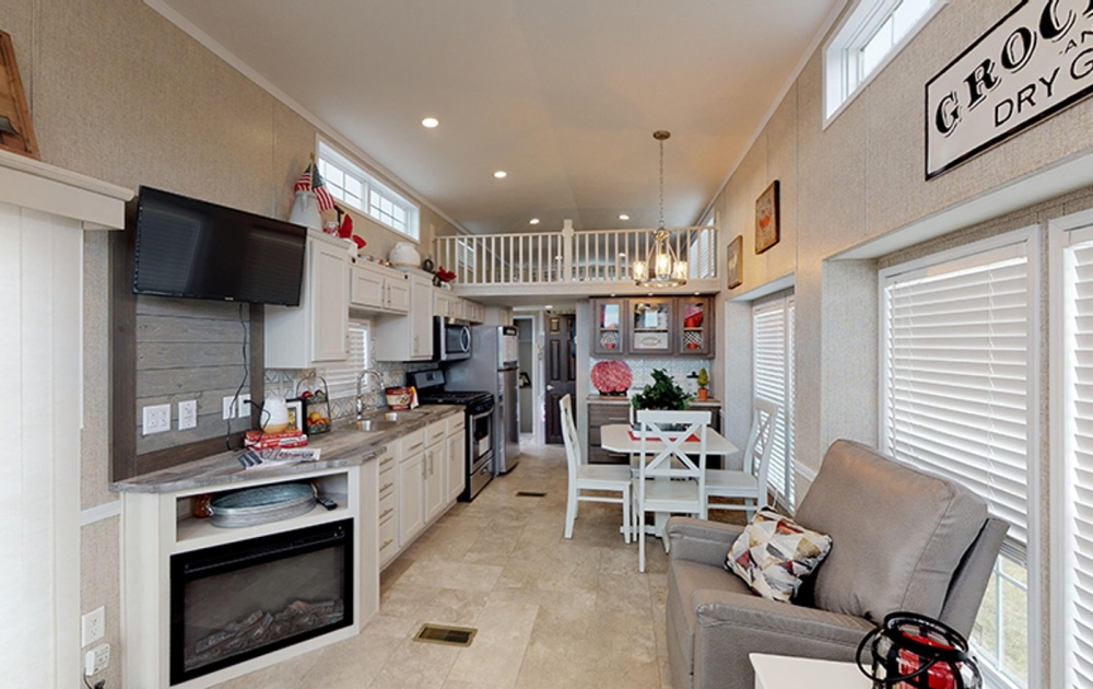 Fairmont Country Manor Park Interior