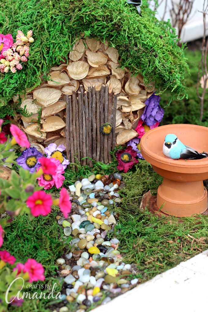 Cute DIY Fairy Gardens Open Doors To Magical Places