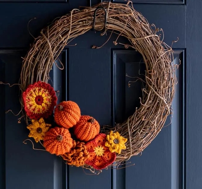 Fall crochet wreath