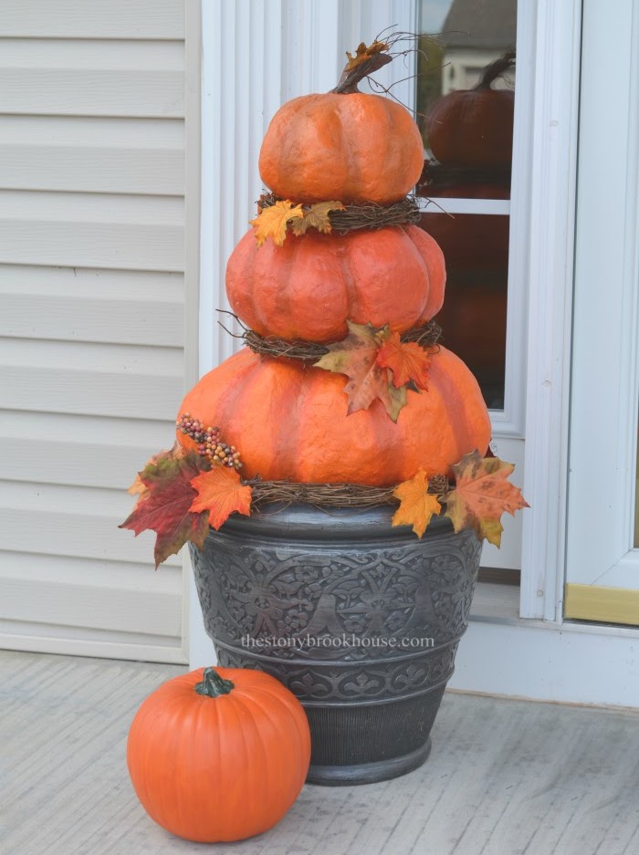 Faux Outdoor Pumpkin Topiary