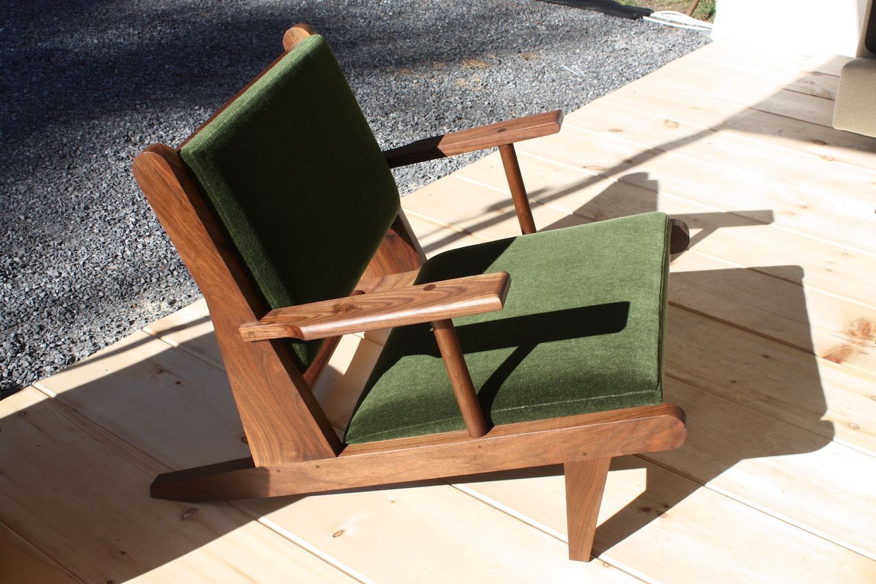 Fern presented its Hunting Chair, with wonderful angled design.