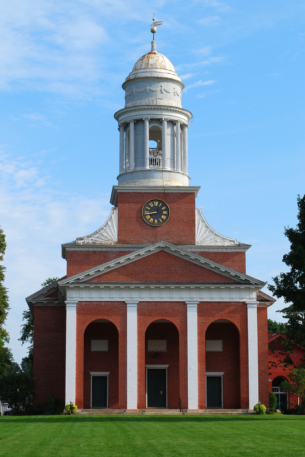 First Church of Christ, Lancaster - Federal Style