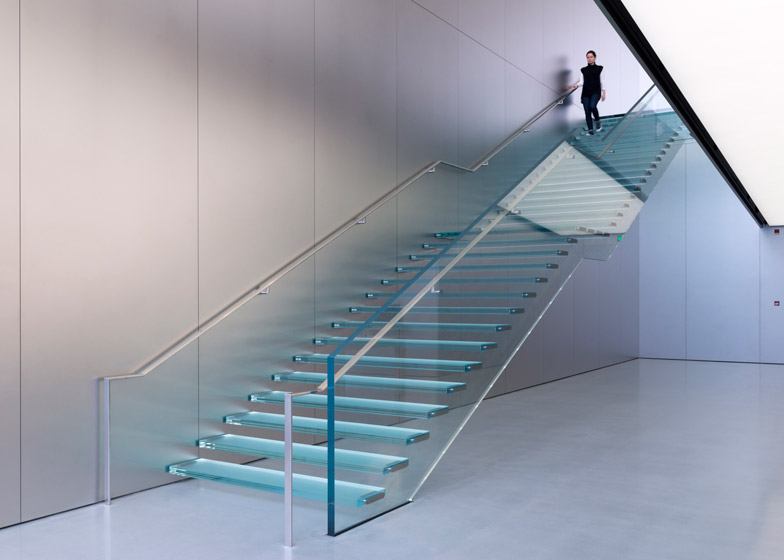 Foster Partners completes Apple store in Hangzhou China Interior Glass Staircase