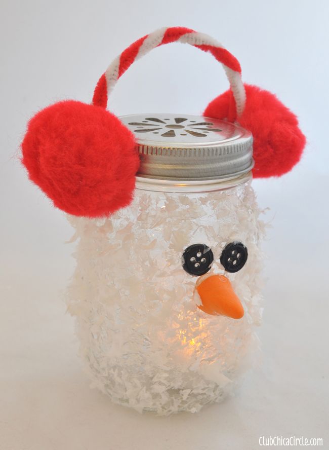 Frosty mason jar luminary decoration using glue