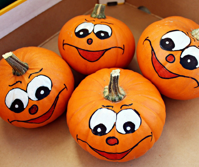 Funny Face Pumpkin Family