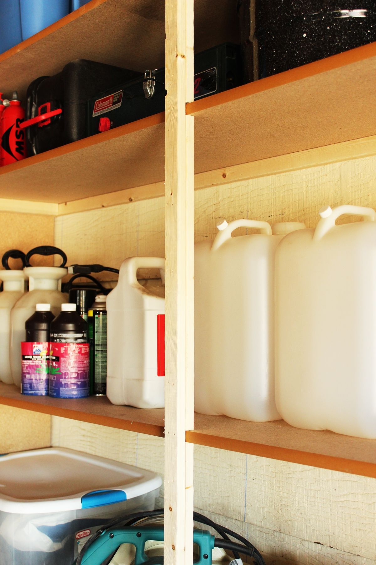 Garage shelves organization