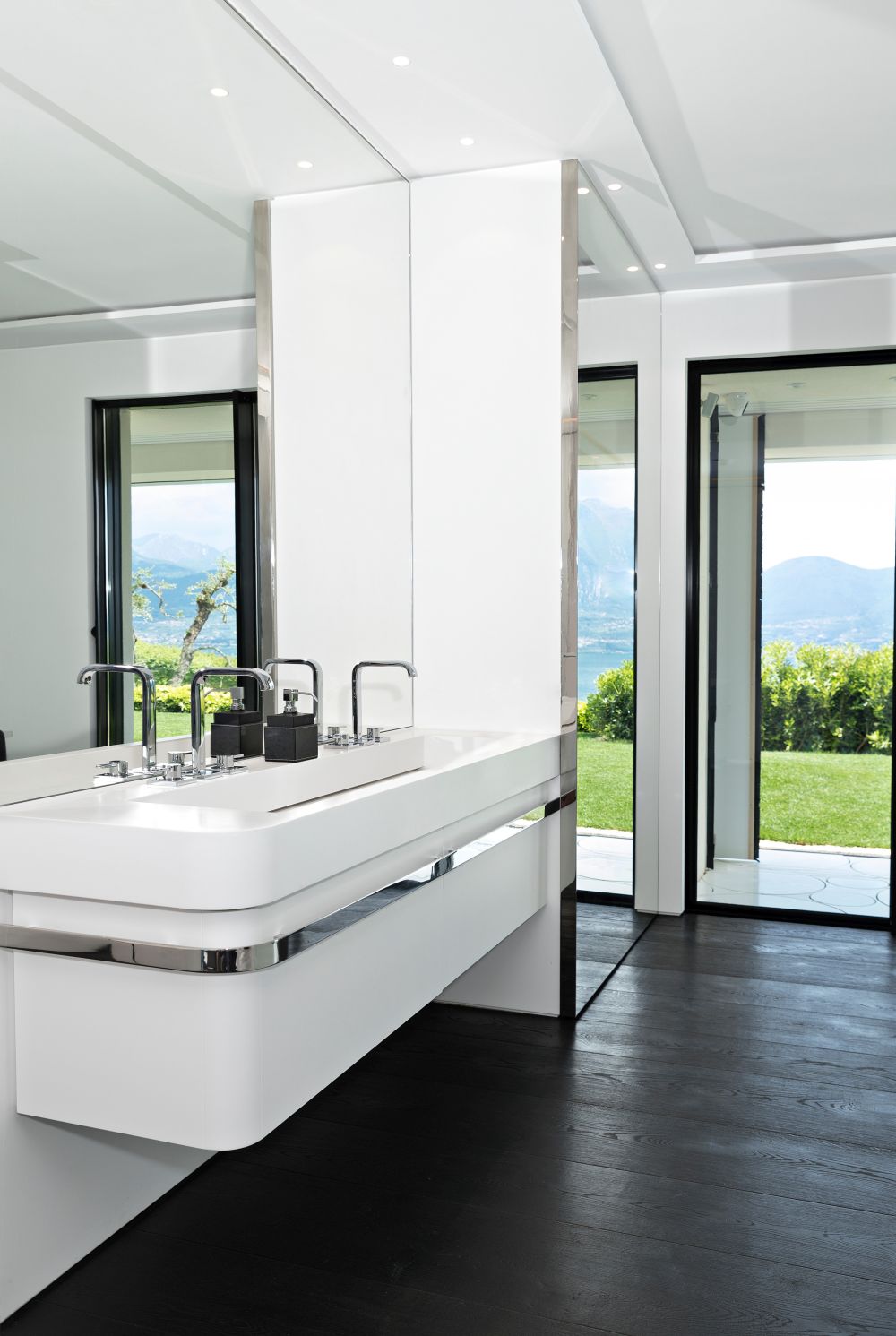 Garda Lake House modern floating vanity