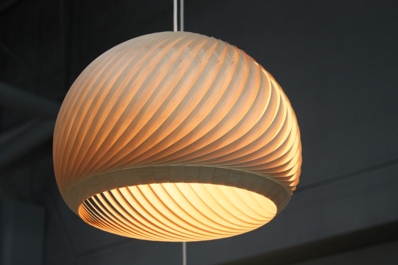 Gently curved pendant lighting