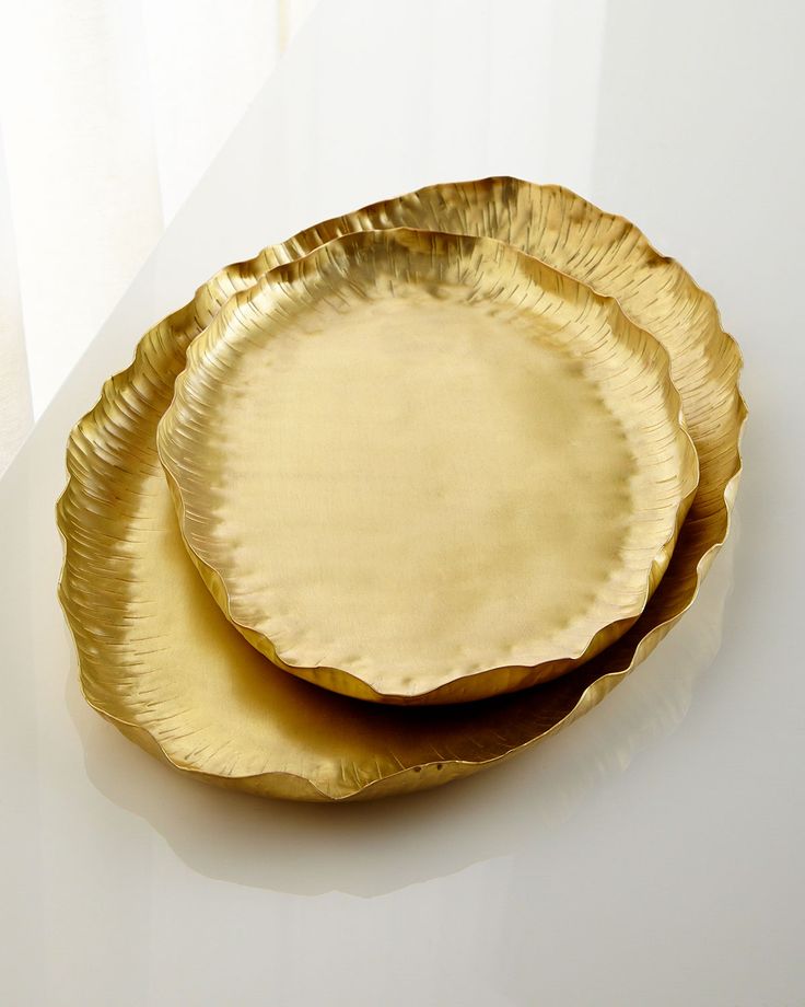 Gilded oval trays