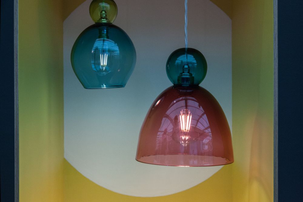 Glass Colorful CURIOUSA & CURIOUSA