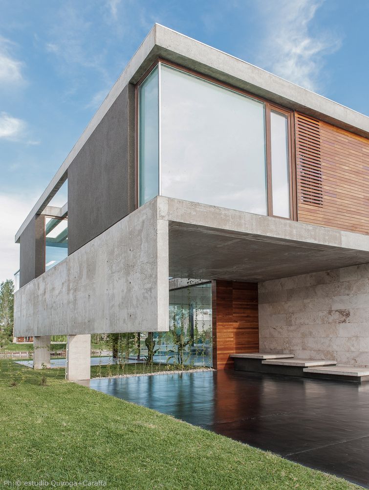 lakeside concrete home