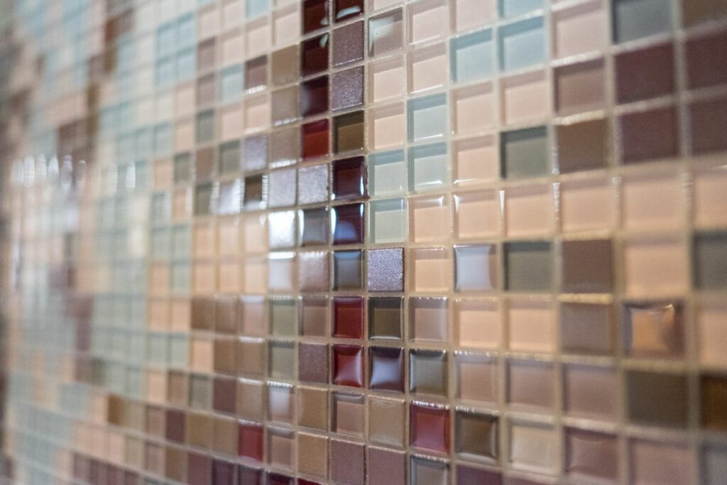 Glasspoint Krzemien ready made mosaic pattern picture 1024x683