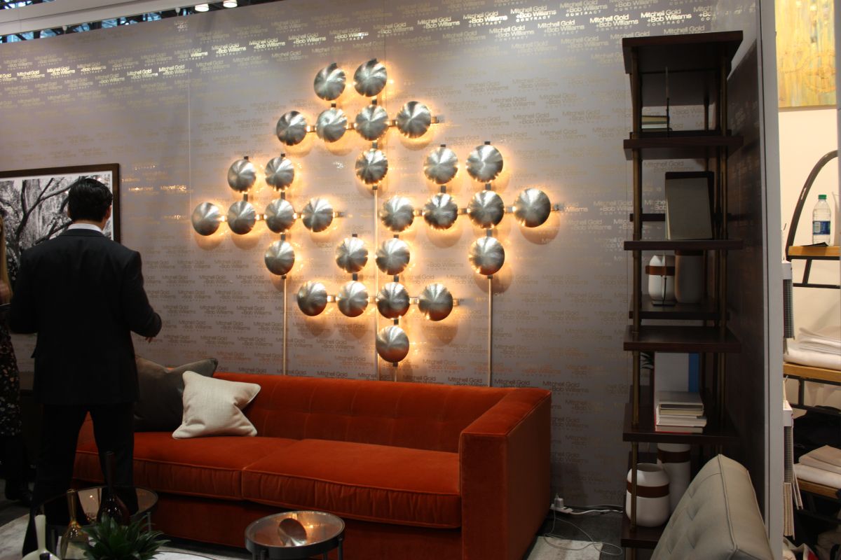 Gold and Williams homely decor