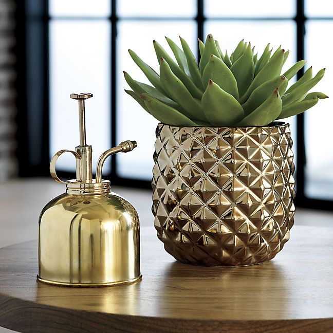 Gold pineapple planter